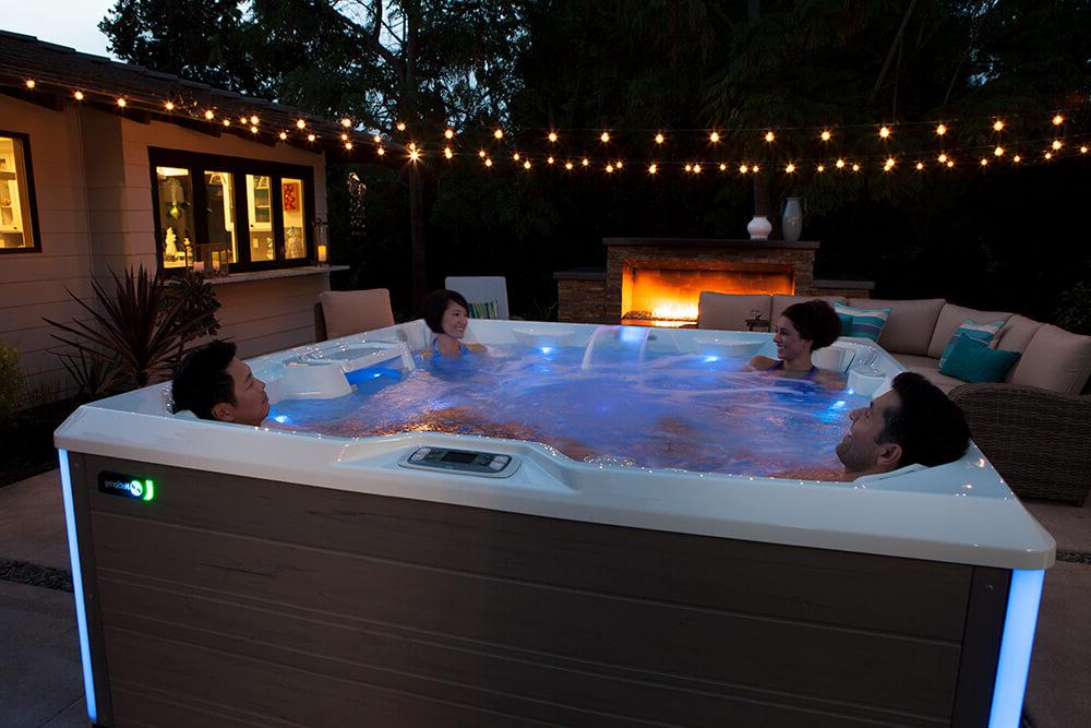The ultimate guide to throwing a summer hot tub party