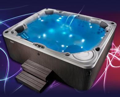 2013年全新的热水浴缸! 介绍Limelight Gleam…